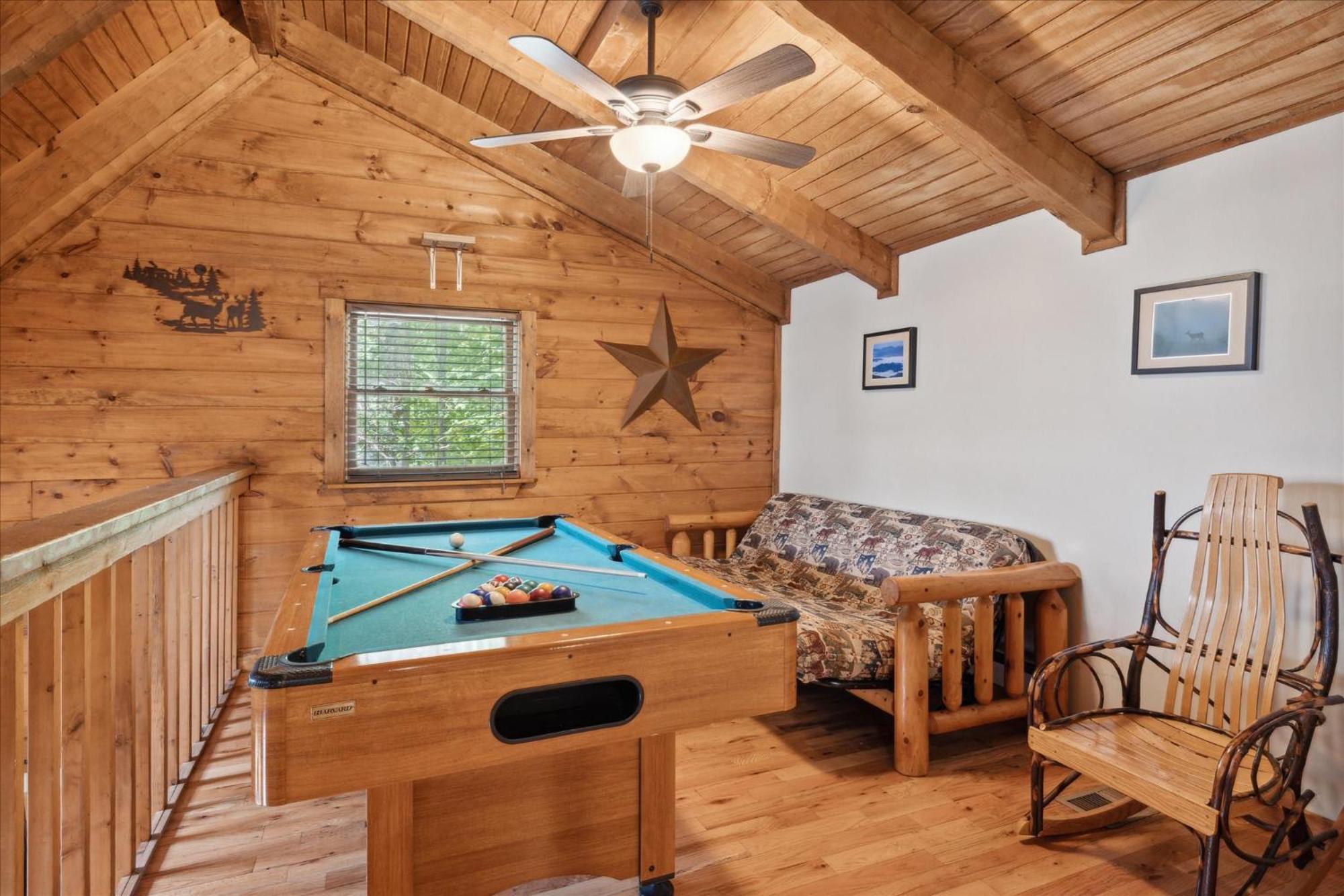 A Charming Cabin, Pool, Firepit, Hot Tub-Jacuzzi Gatlinburg Eksteriør bilde