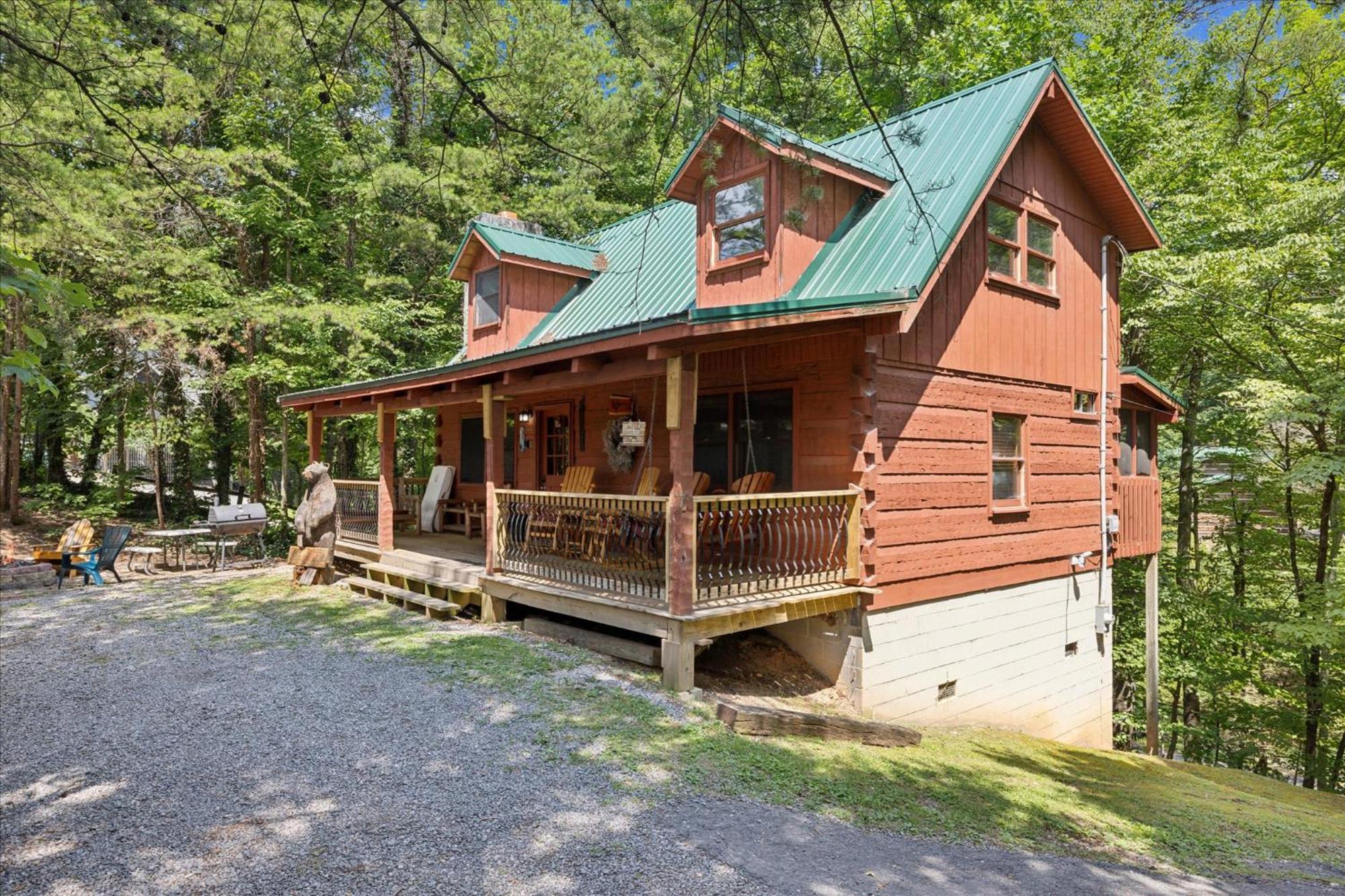 A Charming Cabin, Pool, Firepit, Hot Tub-Jacuzzi Gatlinburg Eksteriør bilde